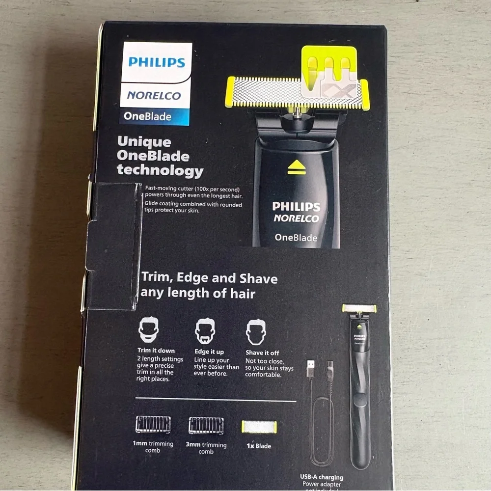 Philips Norelco OneBlade Razor - Trim, Edge & Shave - 1 Blade - 2 Combs Wet/Dry